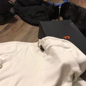 H&M white SWEATSHIRT LONG SLEEVE Per.cep.tion rare